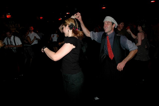 min 2007 11 10 fous swing 322